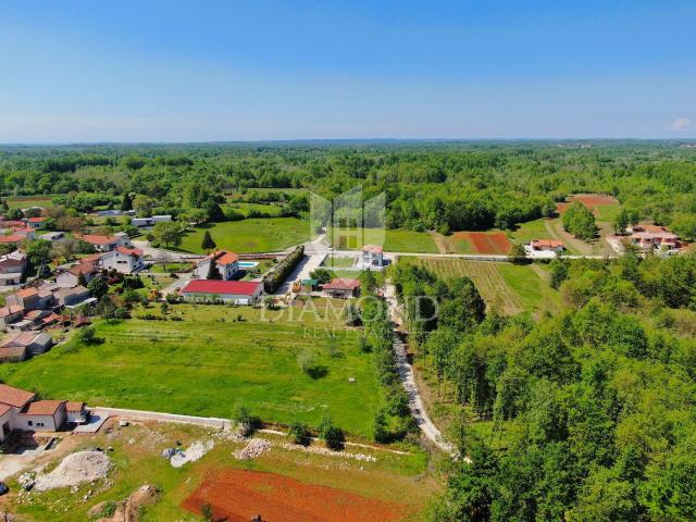 Svetvinčenat, new holiday home with swimming pool