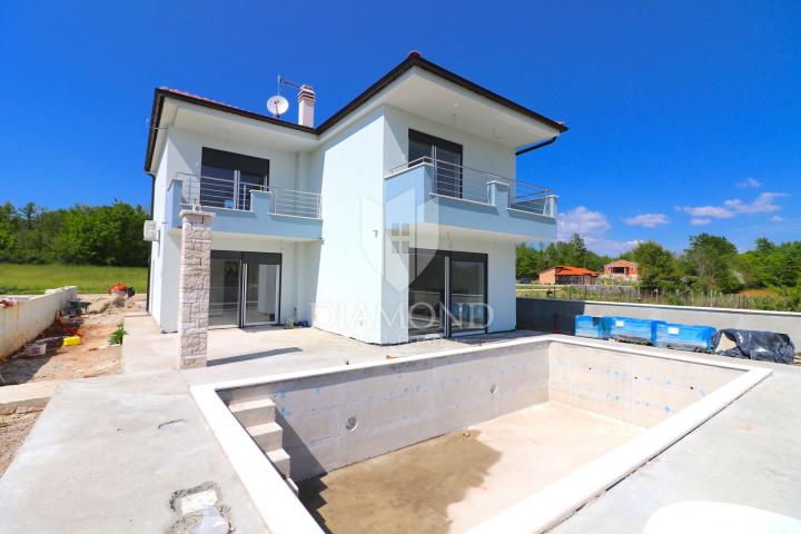 Svetvinčenat, new holiday home with swimming pool