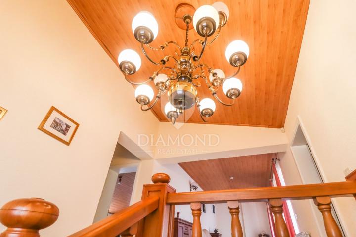 Porec, surroundings, spacious house with sea view!