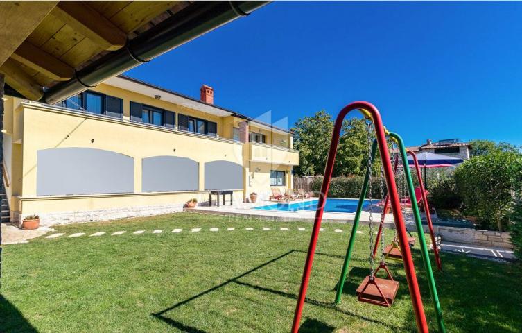 Svetvinčenat, surroundings, spacious holiday home with swimming pool