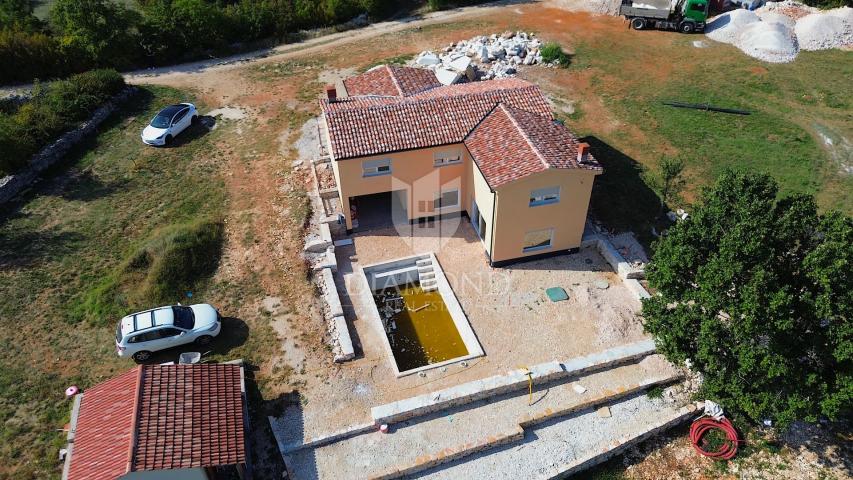 Svetvinčenat, Ferienhaus im Bau