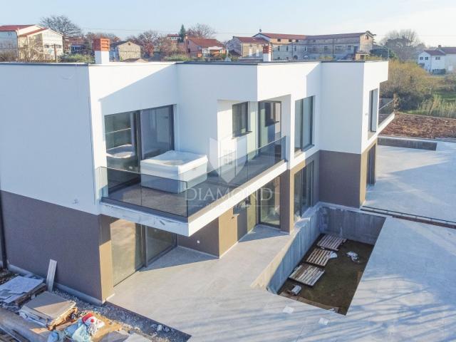 Poreč, Umgebung, Luxuswohnung mit Meerblick!