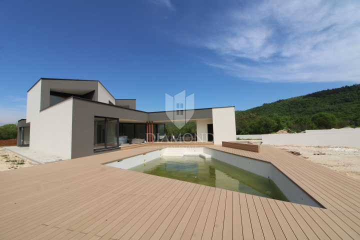 Labin, a beautiful new Villa with a modern design