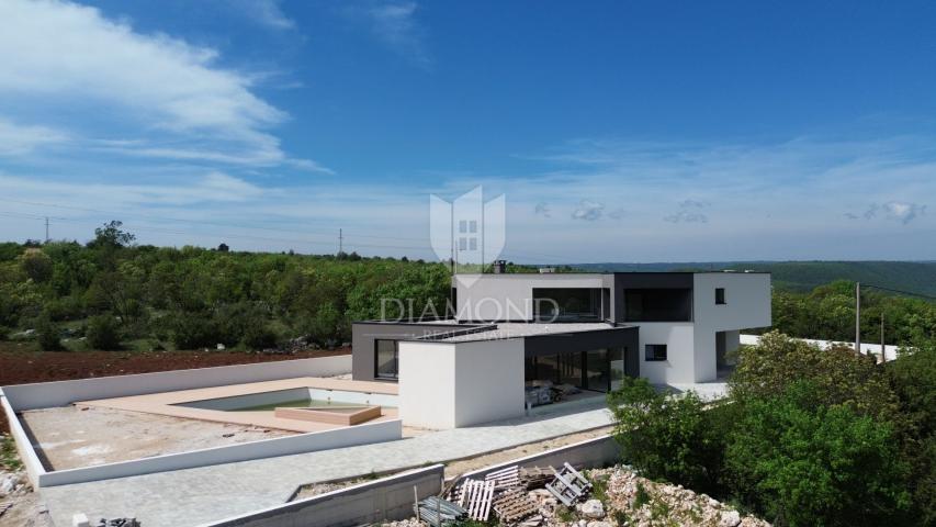 Labin, a beautiful new Villa with a modern design