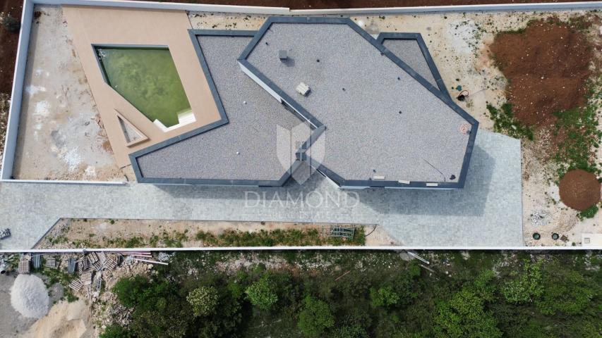 Labin, a beautiful new Villa with a modern design