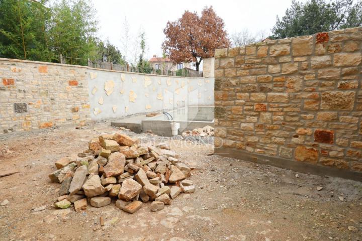 Svetvinčenat, surroundings, stone house with swimming pool