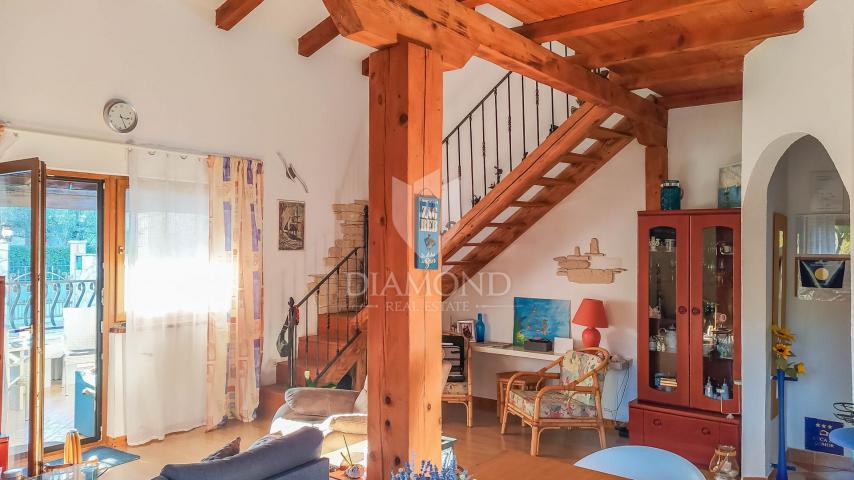 Charming ground floor house near Porec!