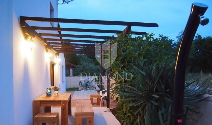 Charming ground floor house near Porec!