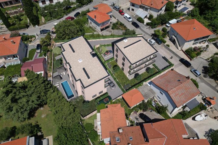 Krk, NOVOGRADNJA luksuzan trosoban stan 104m2 s PM i Garažom USELJIVO