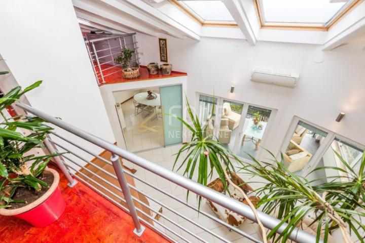 Wohnung Opatija - Centar, Opatija, 202m2