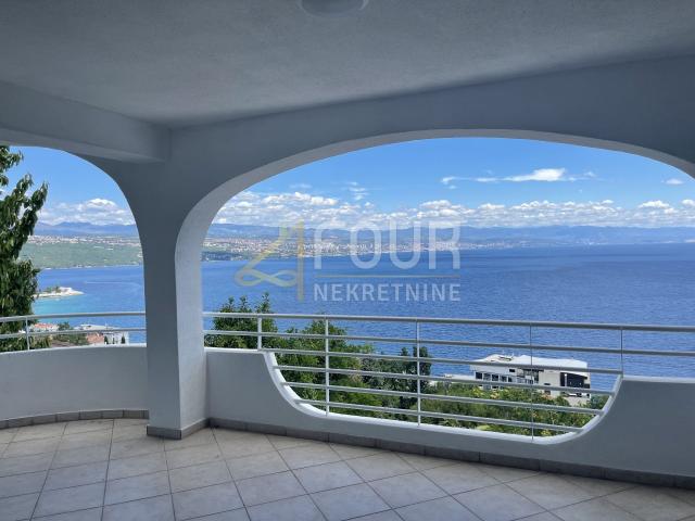 Opatija, 170. 45m2, 2s+db, 3 terase, balkon, pogled, parking