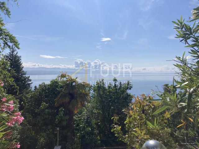 Opatija, 170. 45m2, 2s+db, 3 terase, balkon, pogled, parking