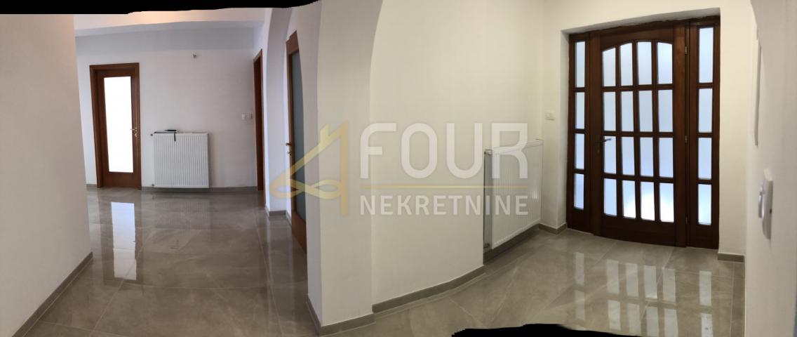 Wohnung Opatija - Centar, Opatija, 170.45m2