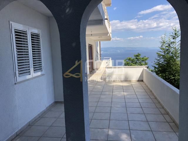 Wohnung Opatija - Centar, Opatija, 170.45m2