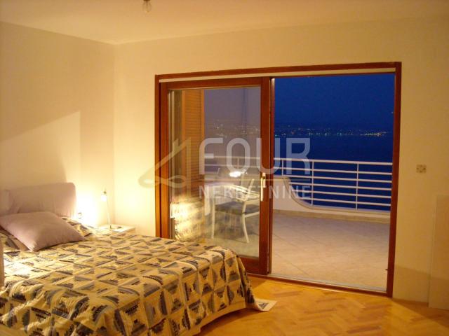 Flat Opatija - Centar, Opatija, 281.14m2