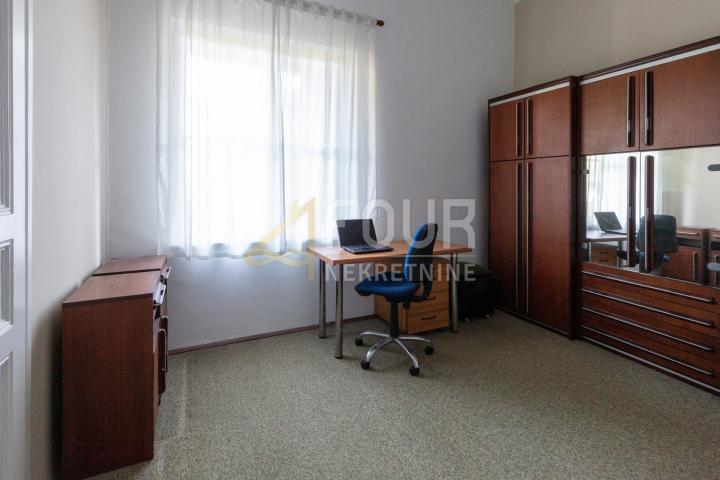 Rijeka, Podmurvice, 3skl, 67. 50m2