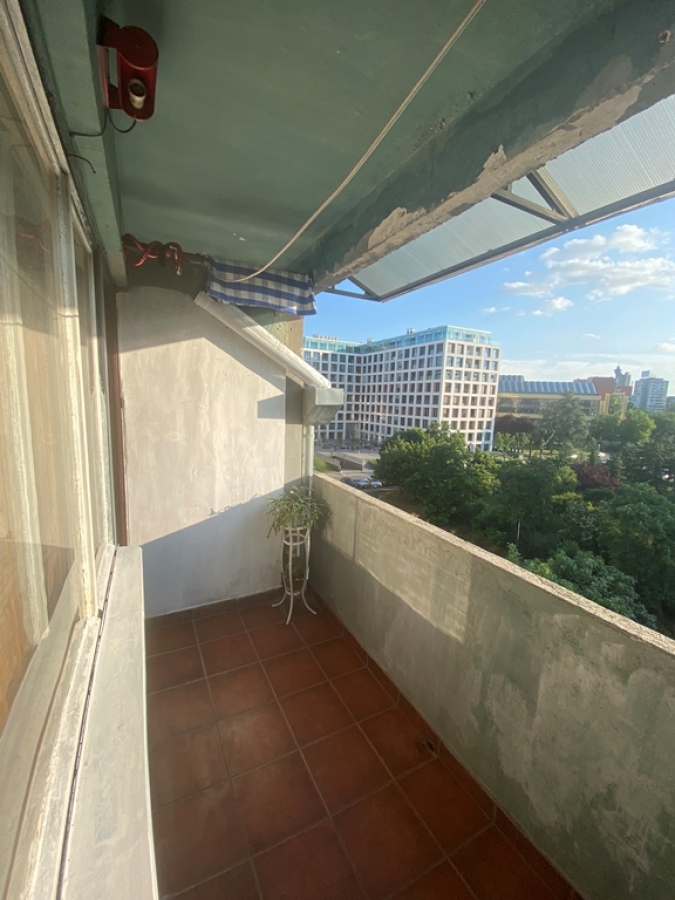 NOVI BEOGRAD HOTEL YU 70m2 , L , 165000e