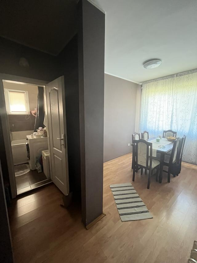 ZEMUN BATAJNICA 75m2 , 2T , 125000e