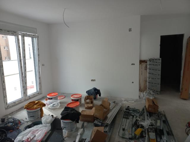 PAJE JOVANOVICA 41, 20M2+110M2 OGRAĐENO DVORISTE