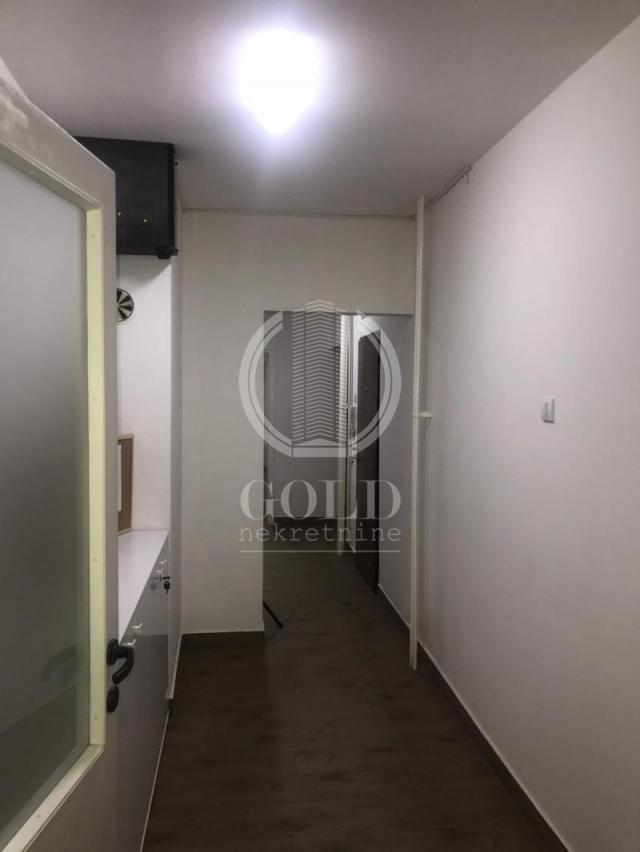 Novi Sad-Podbara, Dušana Vasiljeva, 144m2, 1500 eur ID#5994