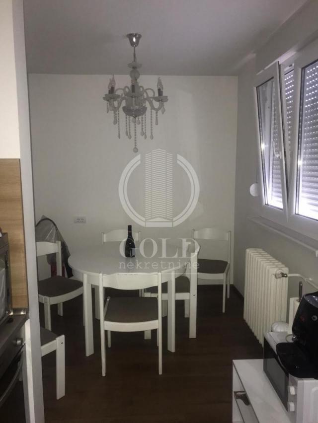 Novi Sad-Podbara, Dušana Vasiljeva, 144m2, 1500 eur ID#5994