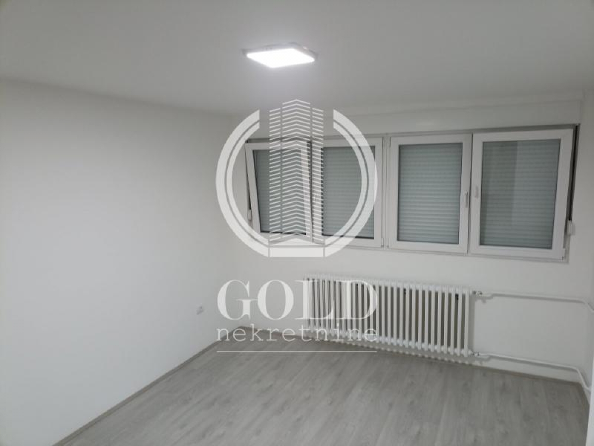 Prodajemo 2. 5 stan, Novi Sad, Detelinara, 58m2, 133900e ID#6384