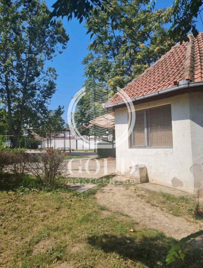 Lokal poslovni prostor Beočin-150m2+galerija42m2+40m2 ID#6564