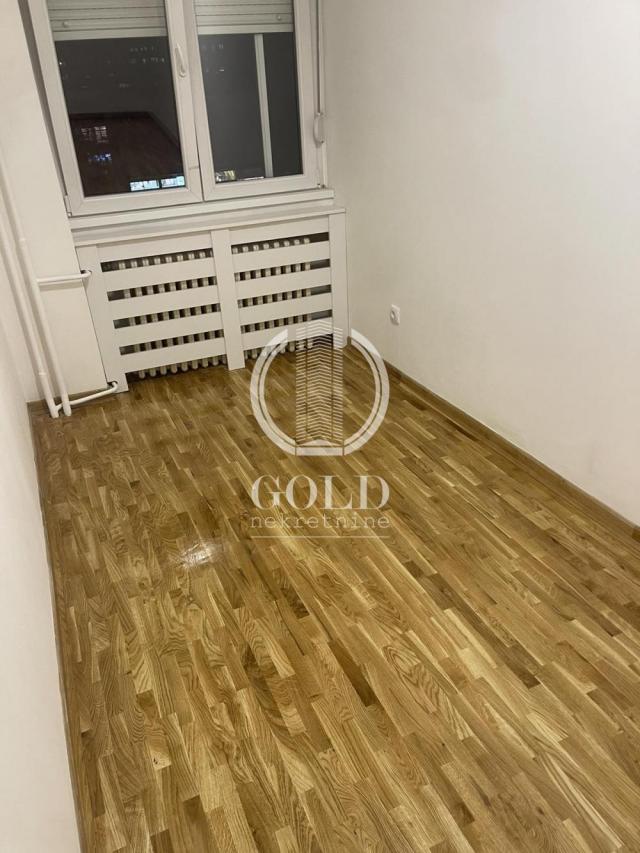 Prodaja stana, Rotkvarija, 62m2, Renoviran! ID#6955