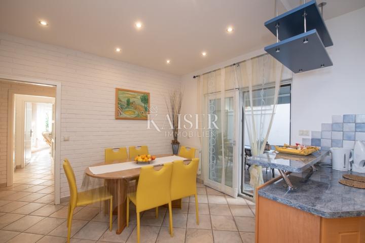 Flat Opatija - Centar, Opatija, 118,40m2