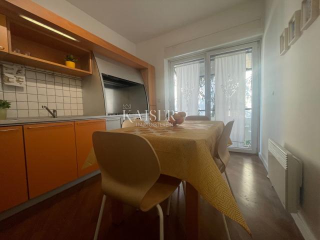 Wohnung Bulevard, Rijeka, 75m2