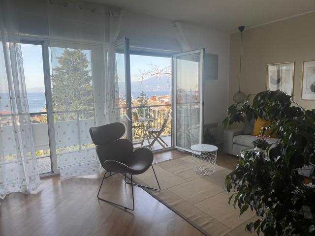 Wohnung Bulevard, Rijeka, 75m2