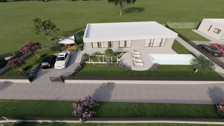 Istra - villa 200 m2, bazen i vrtna okućnica