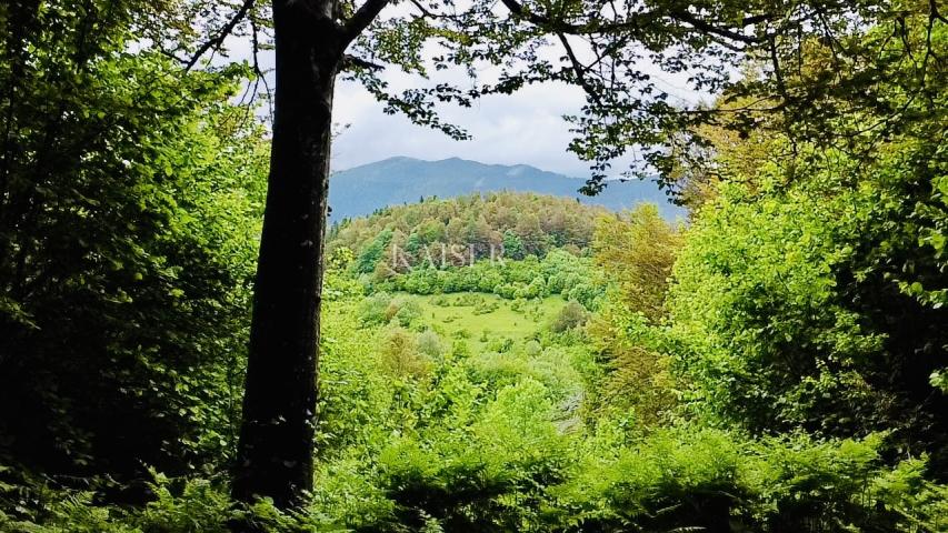 Crni Lug – građevinsko zemljište s prekrasnim pogledom