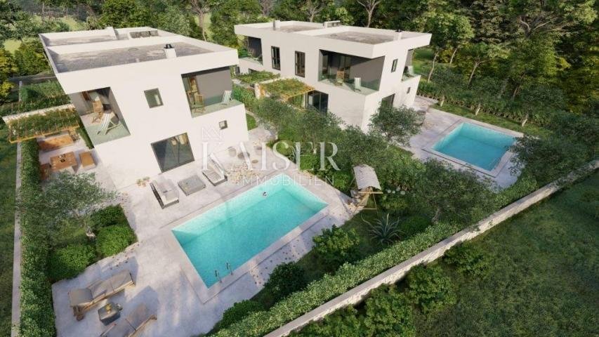 Istrien - Poreč - Doppelhaushälfte mit Pool, 129 m2