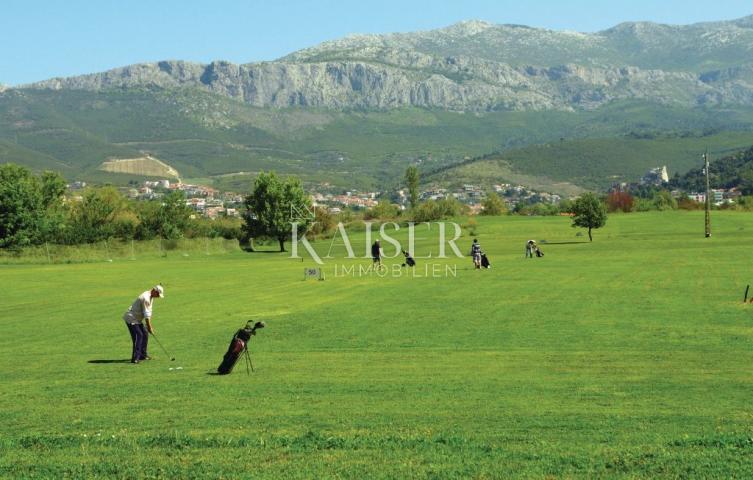 Podstrana, Strožanac - predivna vila s bazenom