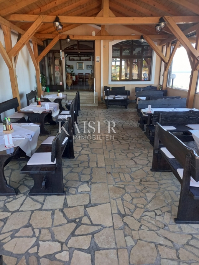 Business premise Mali Lošinj, 452m2