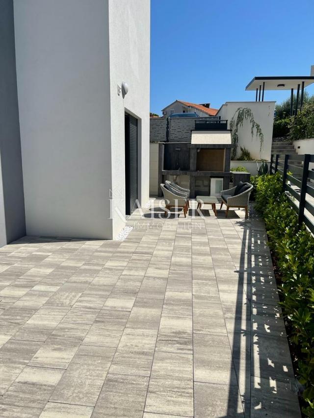 Flat Krk, 100m2