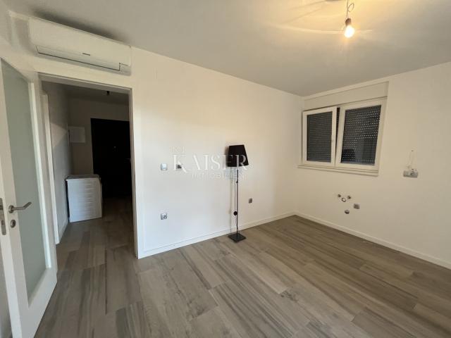 Flat Krk, 100m2