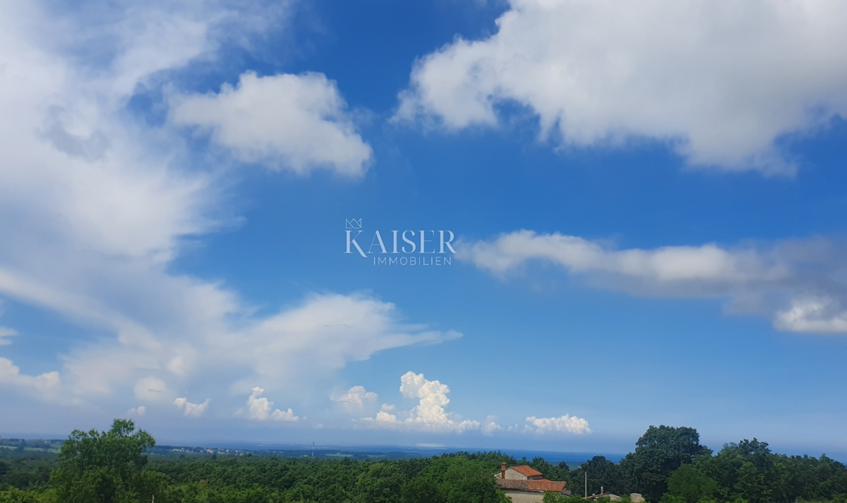 Istria - Višnjan, excellent land with sea view