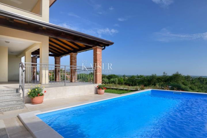 Istria - Kaštelir, villa with pool, sea view 1