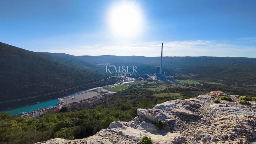 Istra, Labin - kuća 500m od mora, 270 m2