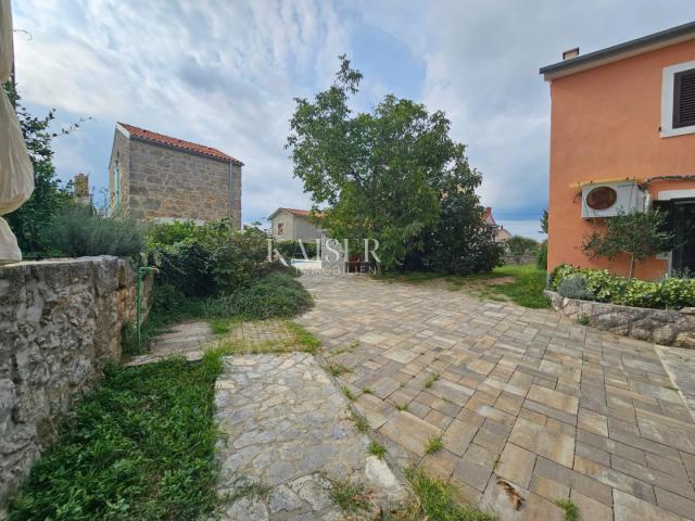 House Dobrinj, 135m2