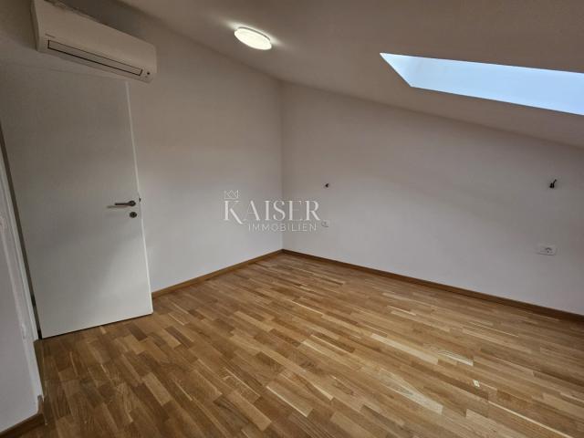 Apartment Njivice, Omišalj, 68m2