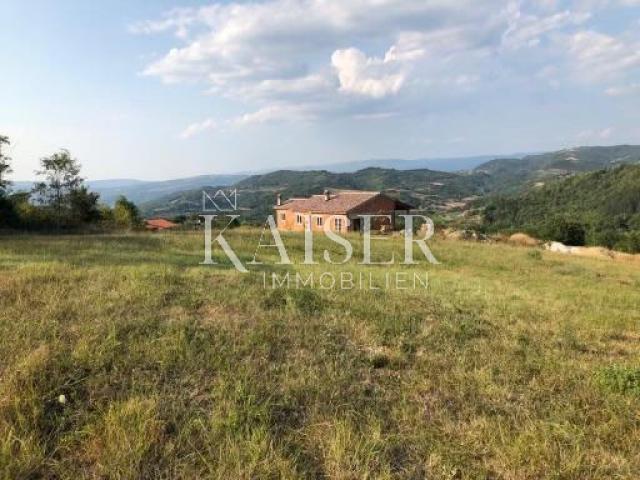 Istrien, Pazin, Baugrundstück mit Blick auf den Butoniga-See