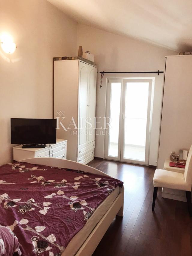 Istrien - Poreč, Wohnung mit Meerblick 92 m2