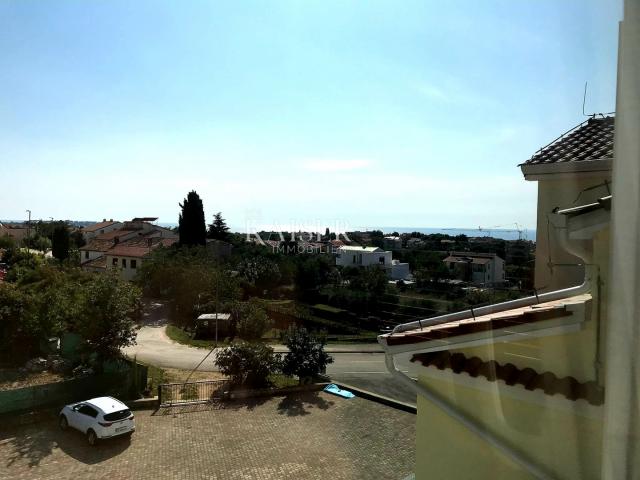 Istria - Poreč, apartment sea view 92 m2