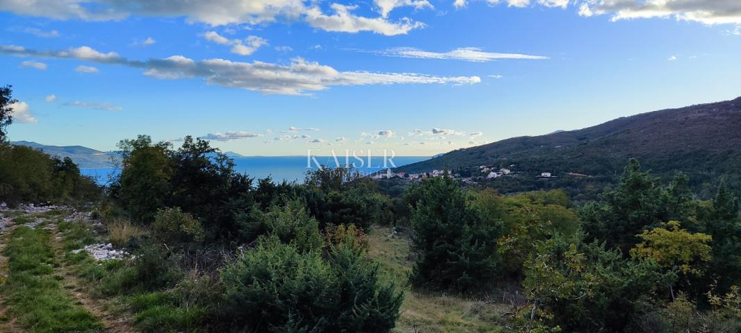 Mošćenička Draga - građevinsko zemljište s prekrasnim pogledom na more, 5. 500 m2