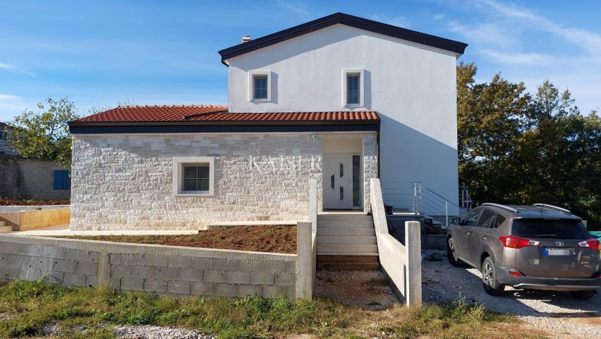 Istria, Poreč, detached house with swimming pool