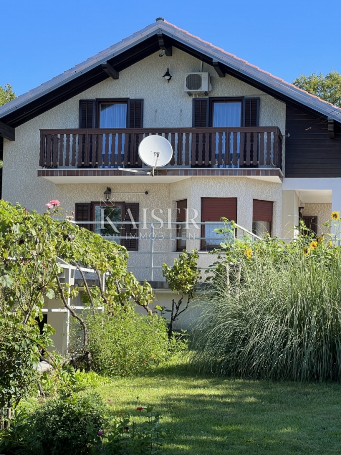 Dražice - freistehendes Familienhaus, 230m2