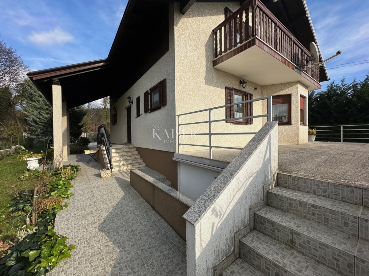 Dražice - freistehendes Familienhaus, 230m2